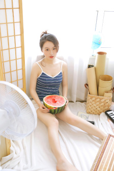隔壁的女孩免费观看全集